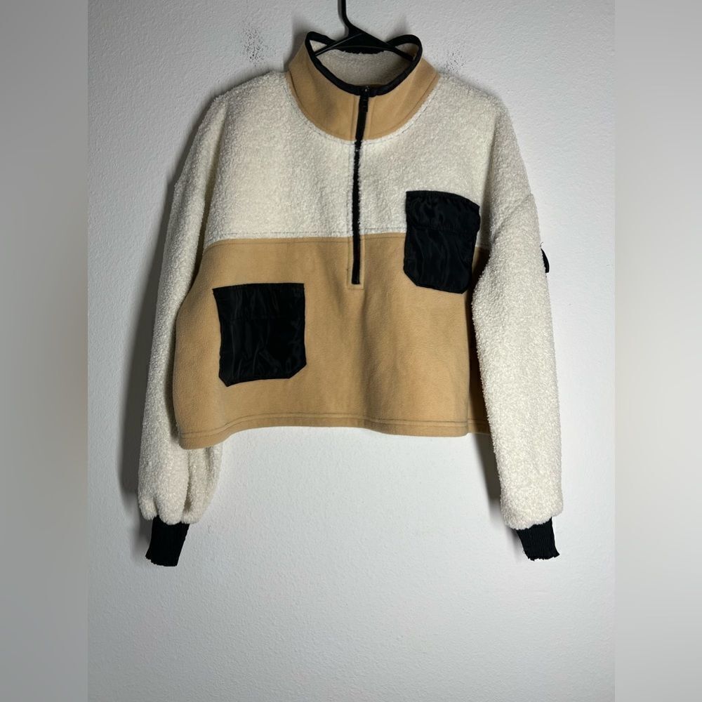 Urban Outfitters Fleece Jacket Crop Cropped Deep Pile 1/2 Zip Tan Women’s S/P